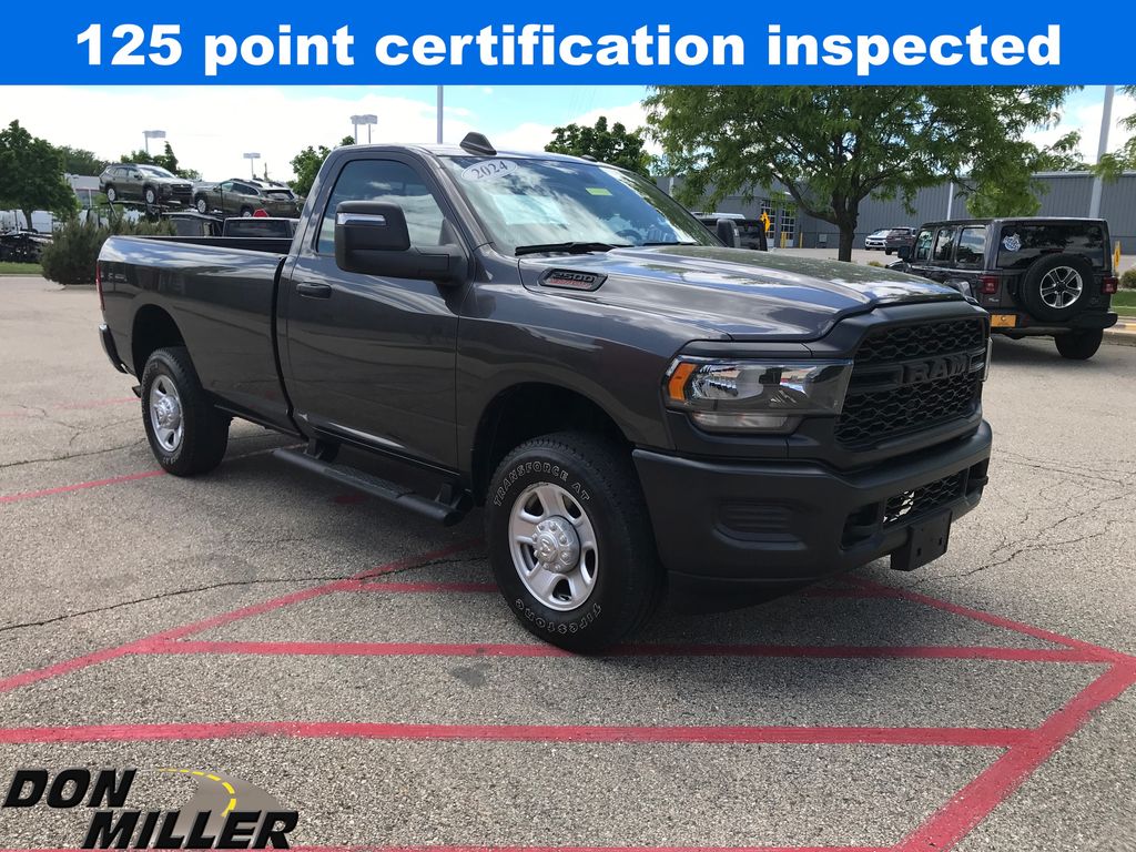 2024 Ram 2500 Tradesman photo 3