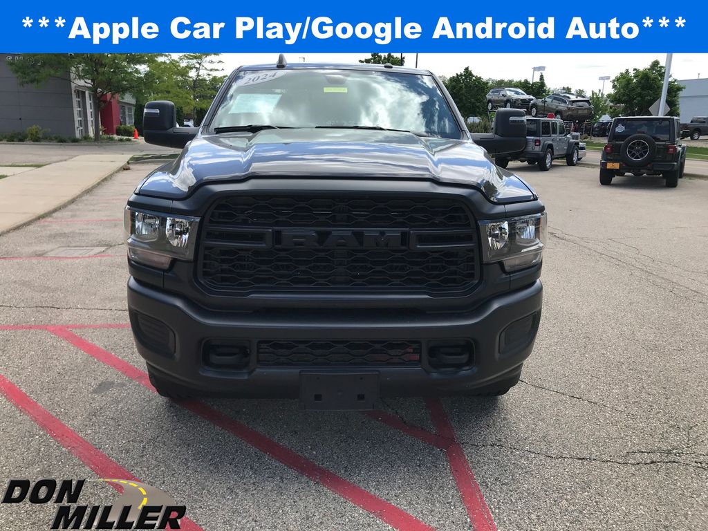 2024 Ram 2500 Tradesman photo 2