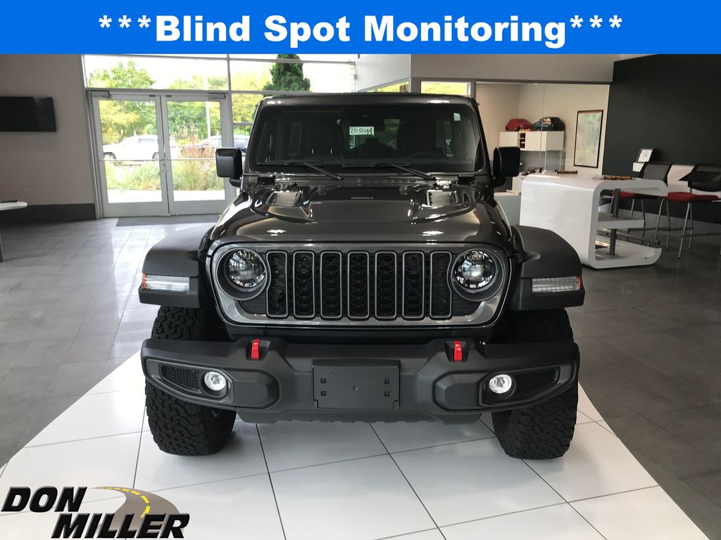 2025 Jeep Wrangler Rubicon photo 2