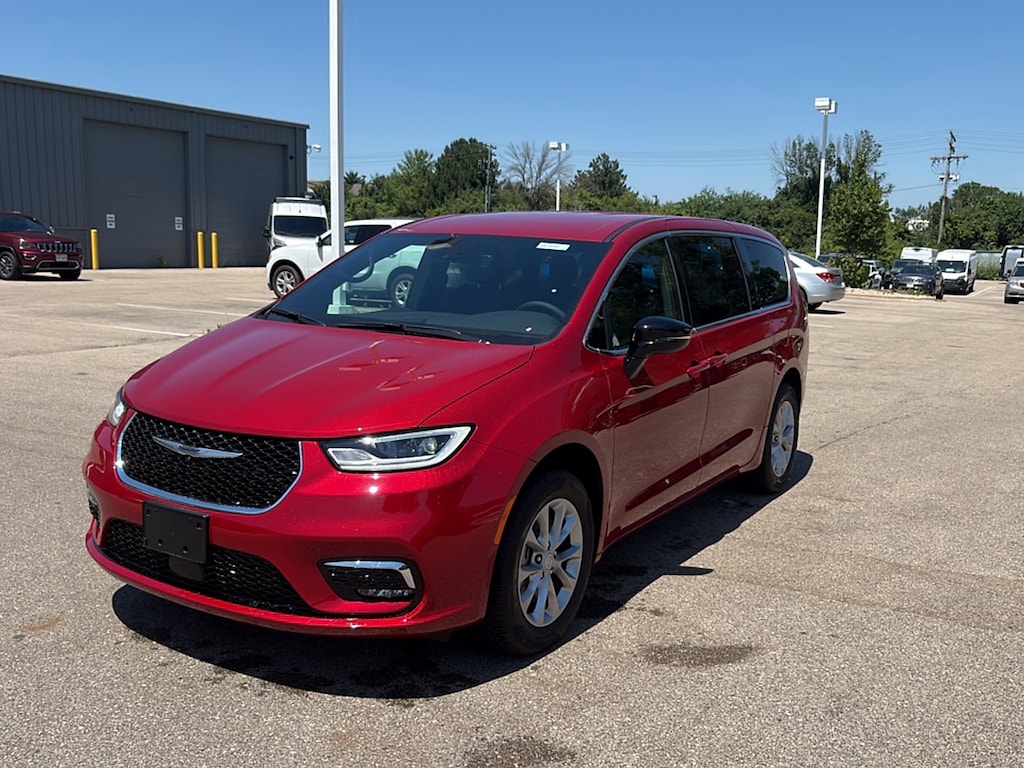 New 2026 Chrysler Pacifica Select AWD Passenger Van