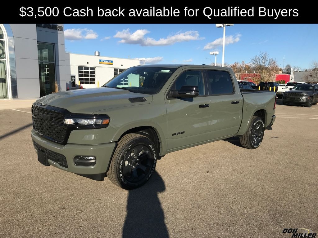 New 2026 Ram 1500 BIG HORN CREW CAB 4X4 5'7 BOX Pickup