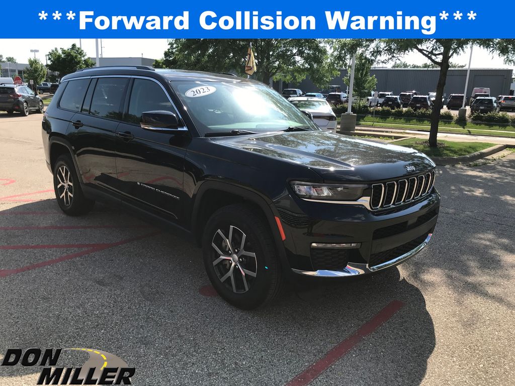 2023 Jeep Grand Cherokee Limited photo 3