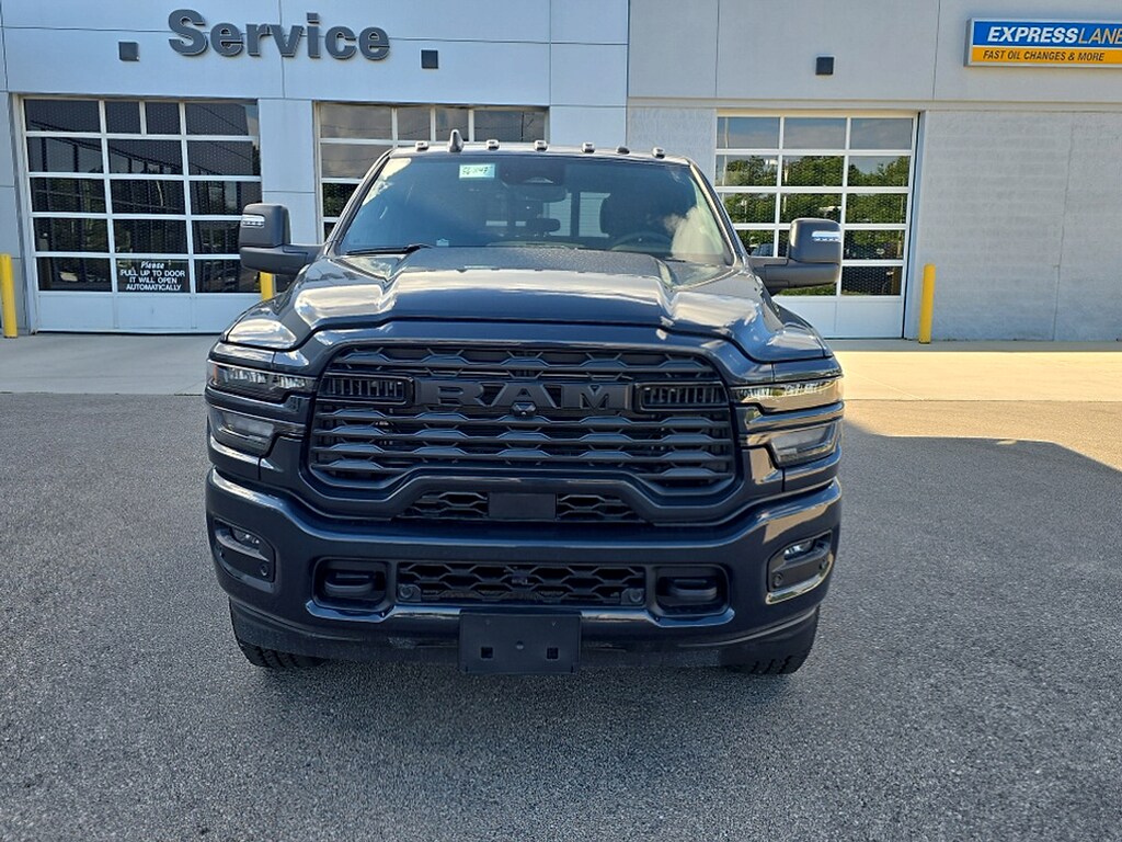 New 2026 Ram 2500 Big Horn Crew Cab 4x4 64 Box Pickup