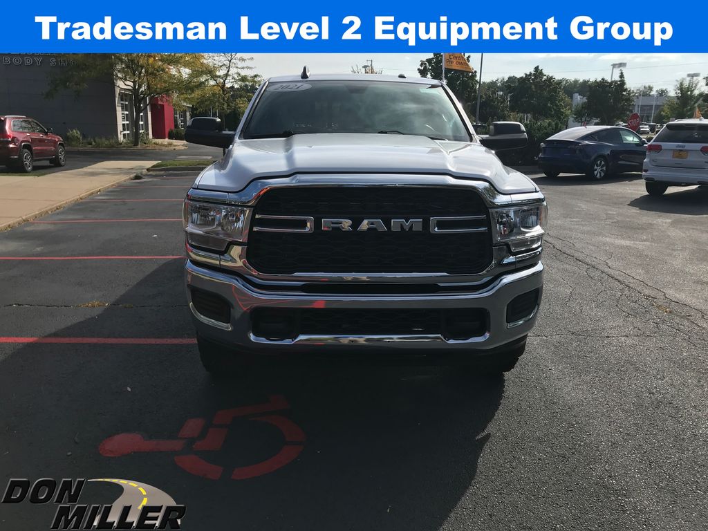 2021 Ram 2500 Tradesman photo 2