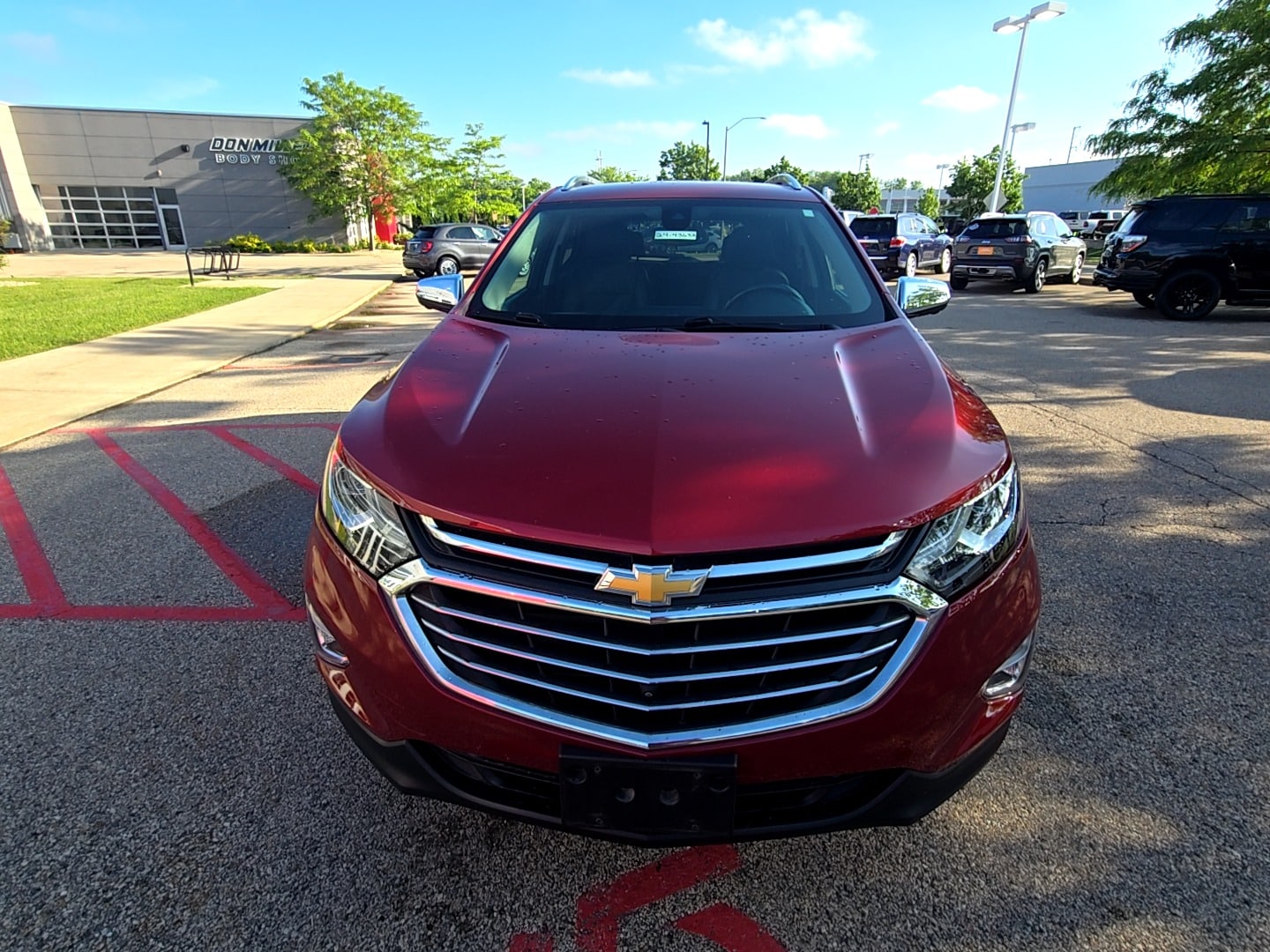 Used 2019 Chevrolet Equinox Premier with VIN 3GNAXXEV3KS618414 for sale in Madison, WI