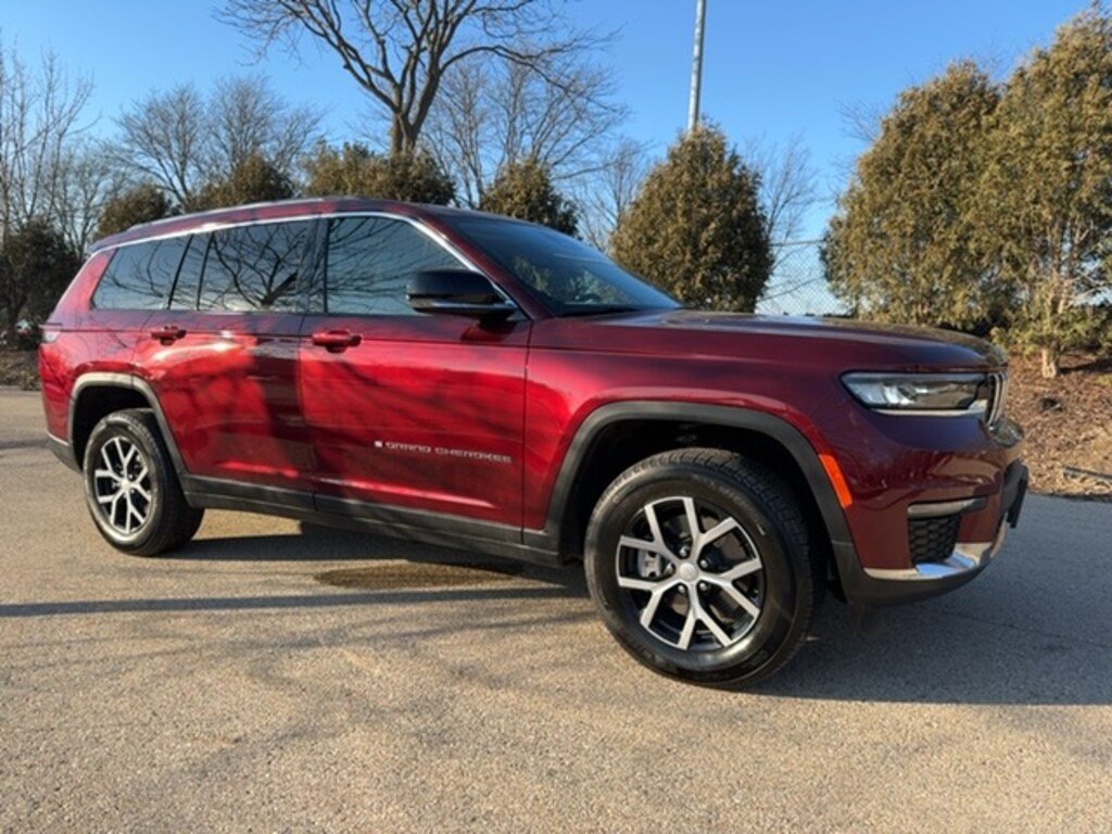 New 2024 Jeep Grand Cherokee For Sale at Don Miller Auto Group VIN