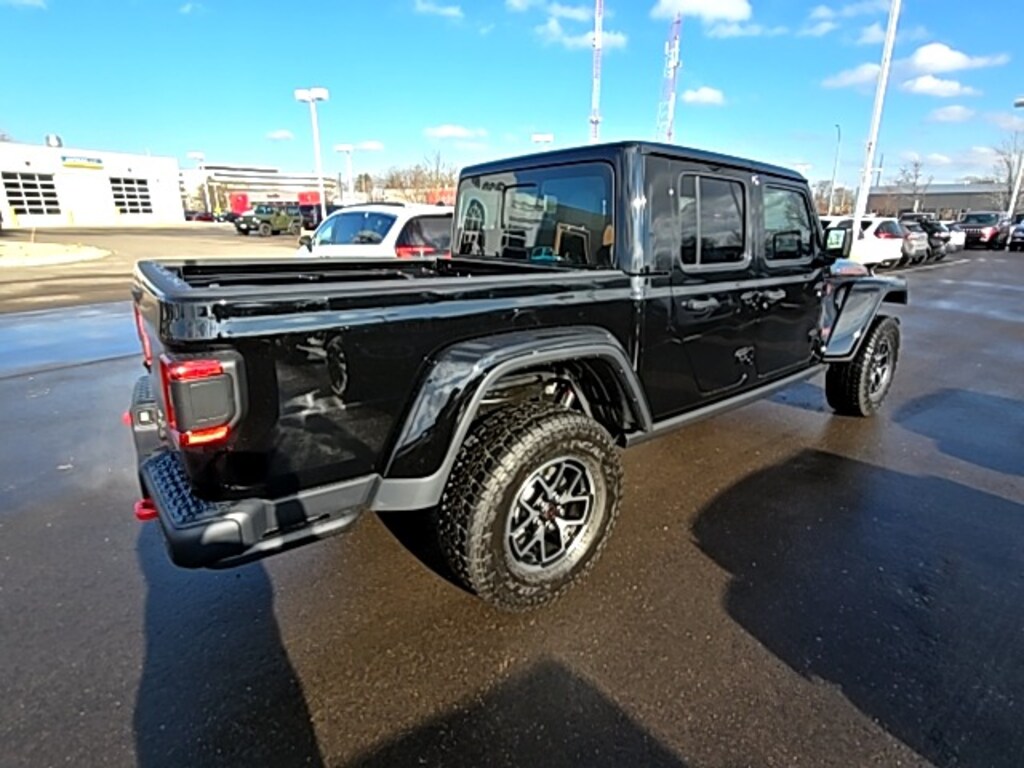 New 2024 Jeep Gladiator For Sale at Don Miller Auto Group VIN