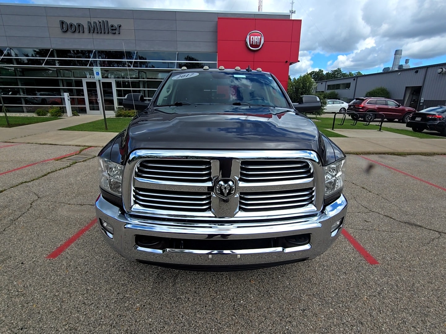 Used 2017 RAM Ram 2500 Pickup Big Horn/Lone Star with VIN 3C6UR5DL1HG538262 for sale in Madison, WI