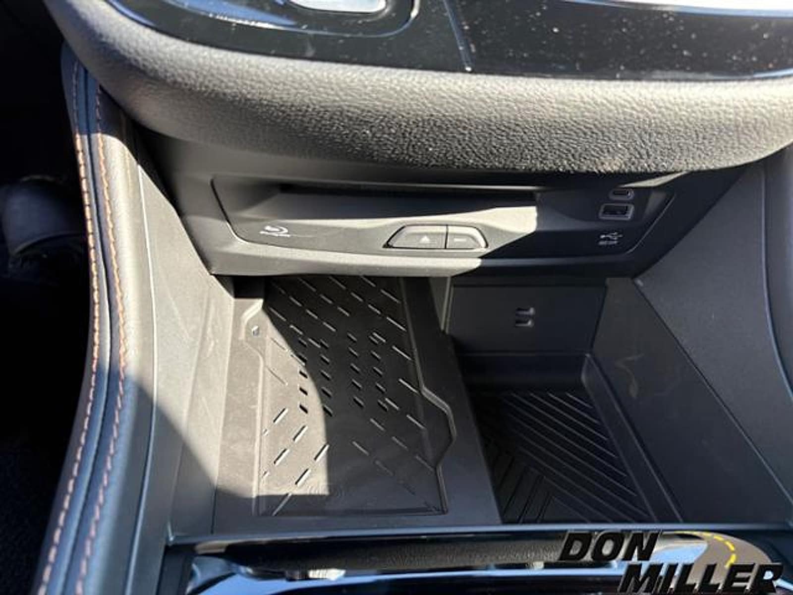 2026 Chrysler Pacifica Pinnacle - Photo 23