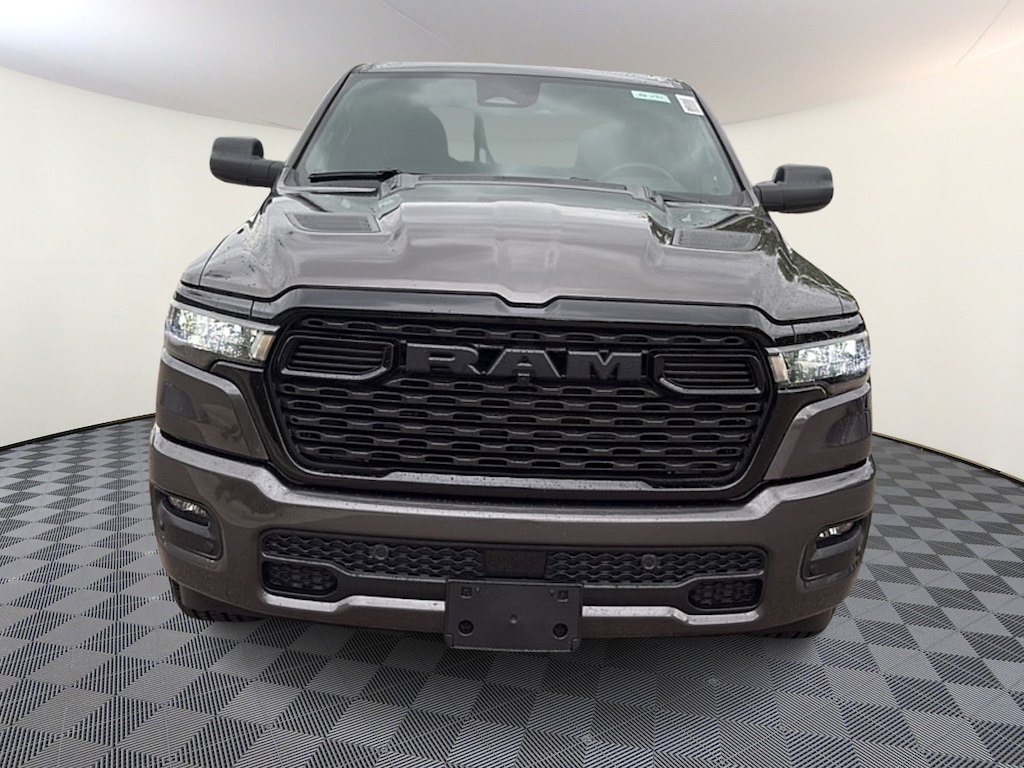 New 2026 Ram 1500 Express Crew Cab 4X4 5'7” Box Pickup