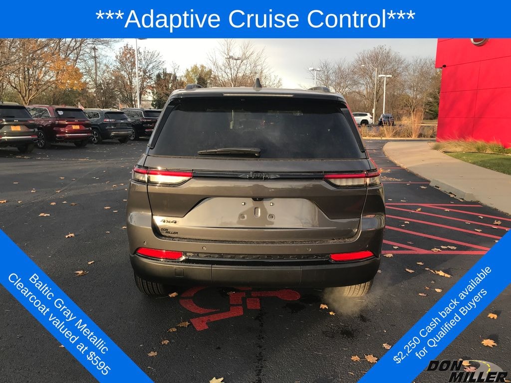 New 2025 Jeep Grand Cherokee Laredo Sport Utility