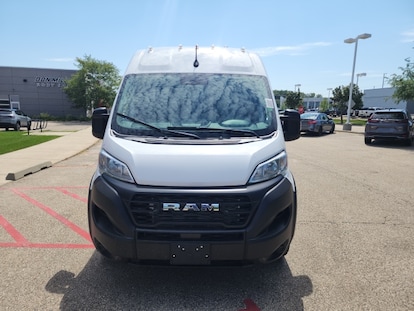 Looking to trade (or sell) a 2020 Promaster 2500 Double Seat for a 2020  Promaster single passenger seat.