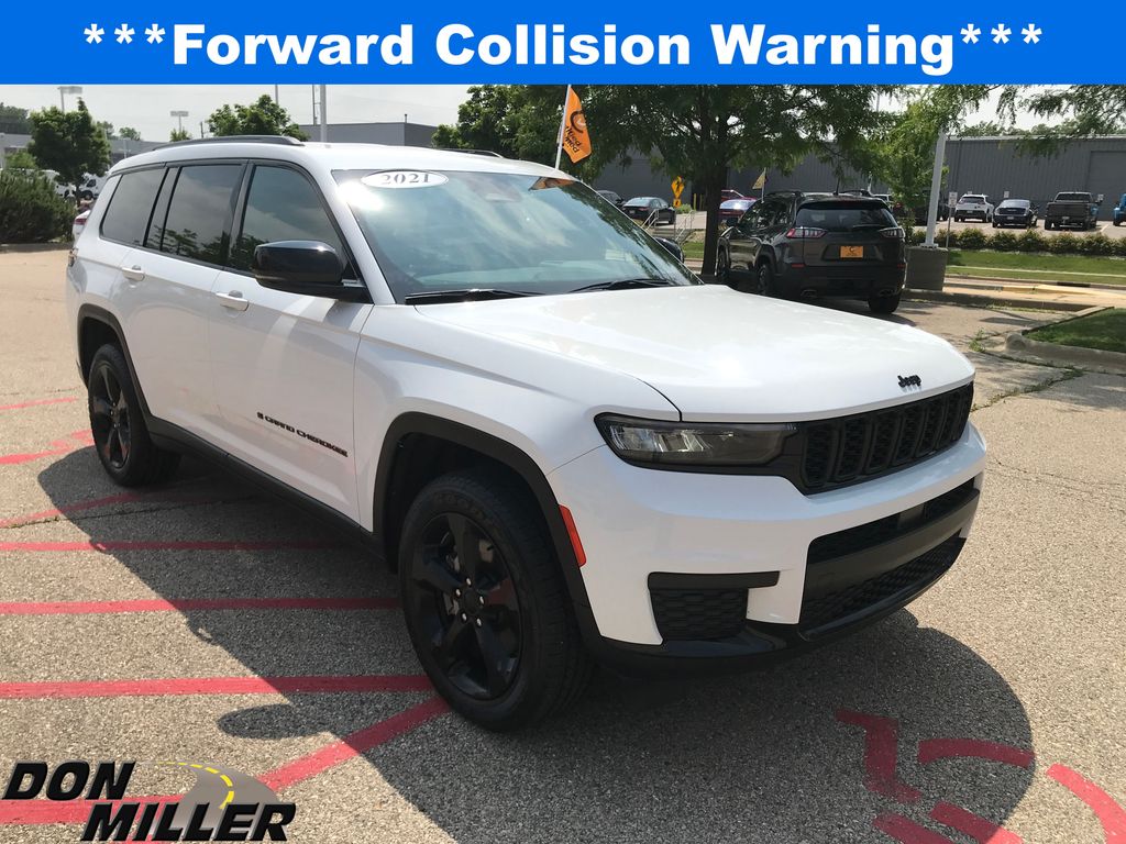 2021 Jeep Grand Cherokee Laredo photo 2