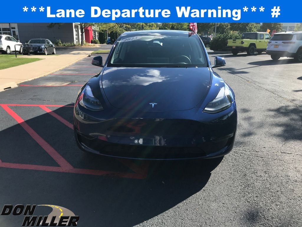2023 Tesla Model Y Long Range photo 2