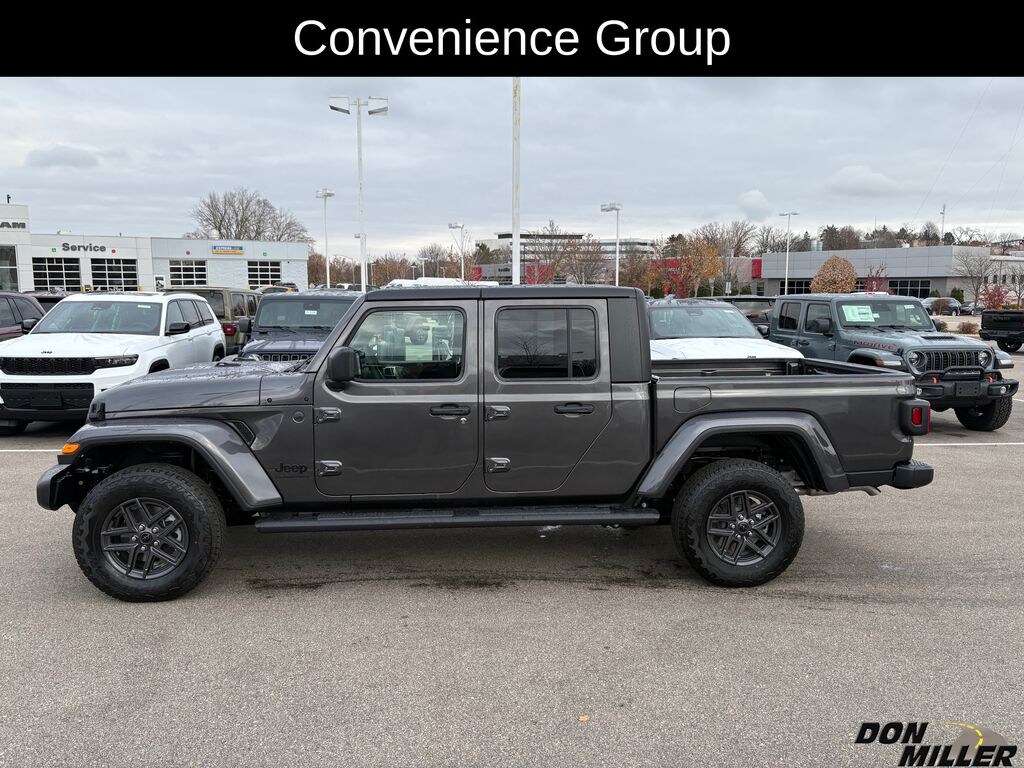 New 2026 Jeep Gladiator SPORT S 4X4 Pickup