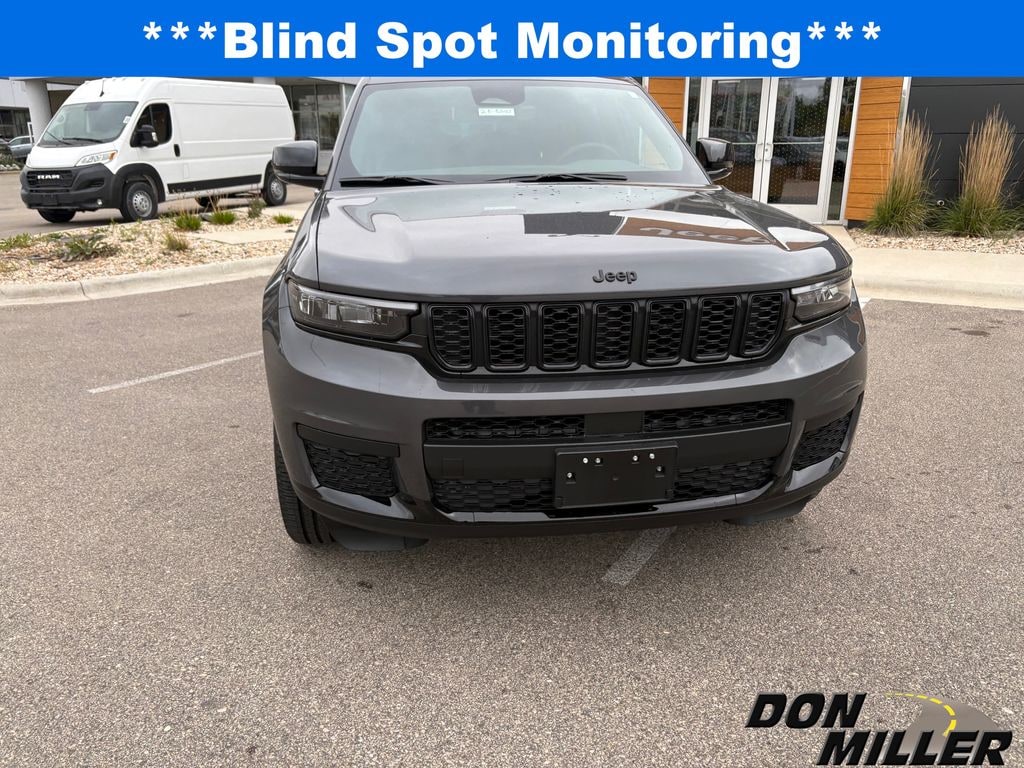 New 2025 Jeep Grand Cherokee L ALTITUDE X 4X4 Sport Utility