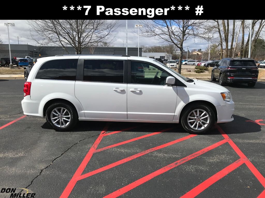 Used 2019 Dodge Grand Caravan SXT Van Passenger Van
