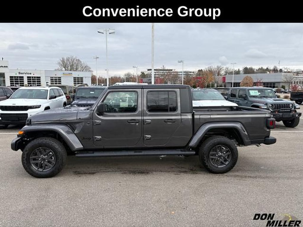 New 2026 Jeep Gladiator Sport S 4x4 Pickup