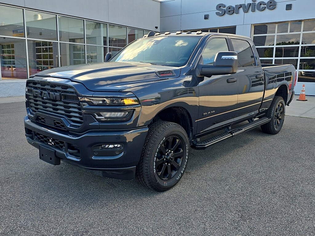 New 2026 Ram 2500 Big Horn Crew Cab 4x4 64 Box Pickup