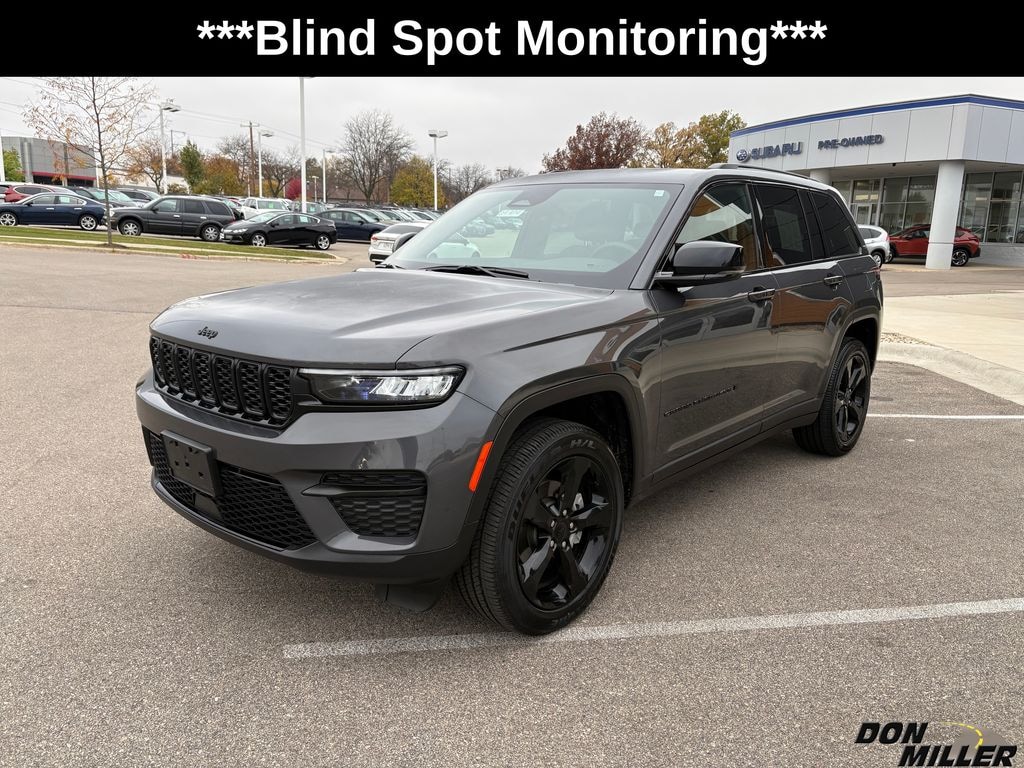 New 2025 Jeep Grand Cherokee Laredo Sport Utility