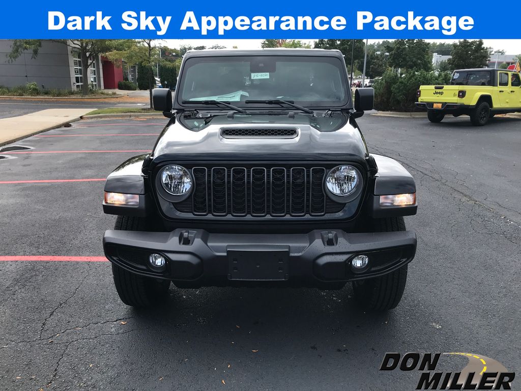 2025 Jeep Gladiator Sport photo 2