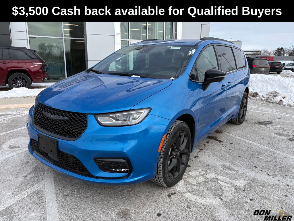 2026 Chrysler Pacifica