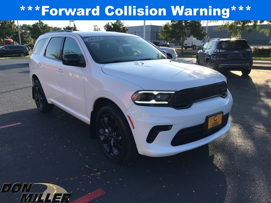 2023 Dodge Durango SXT photo 3