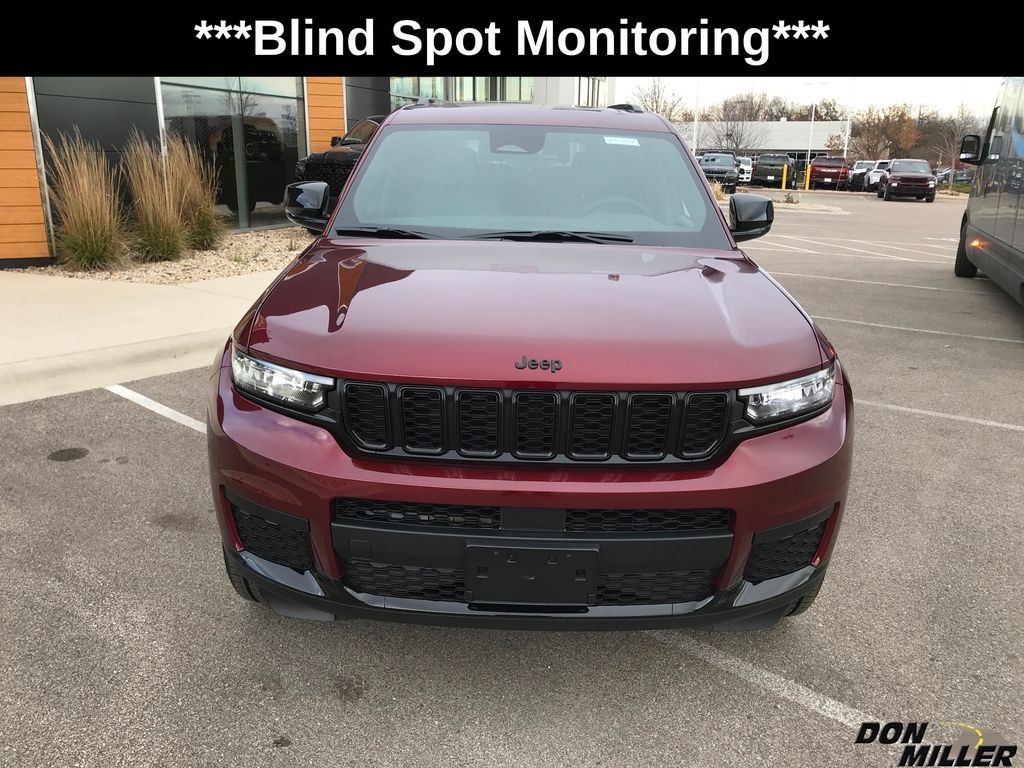 New 2025 Jeep Grand Cherokee L Laredo Sport Utility