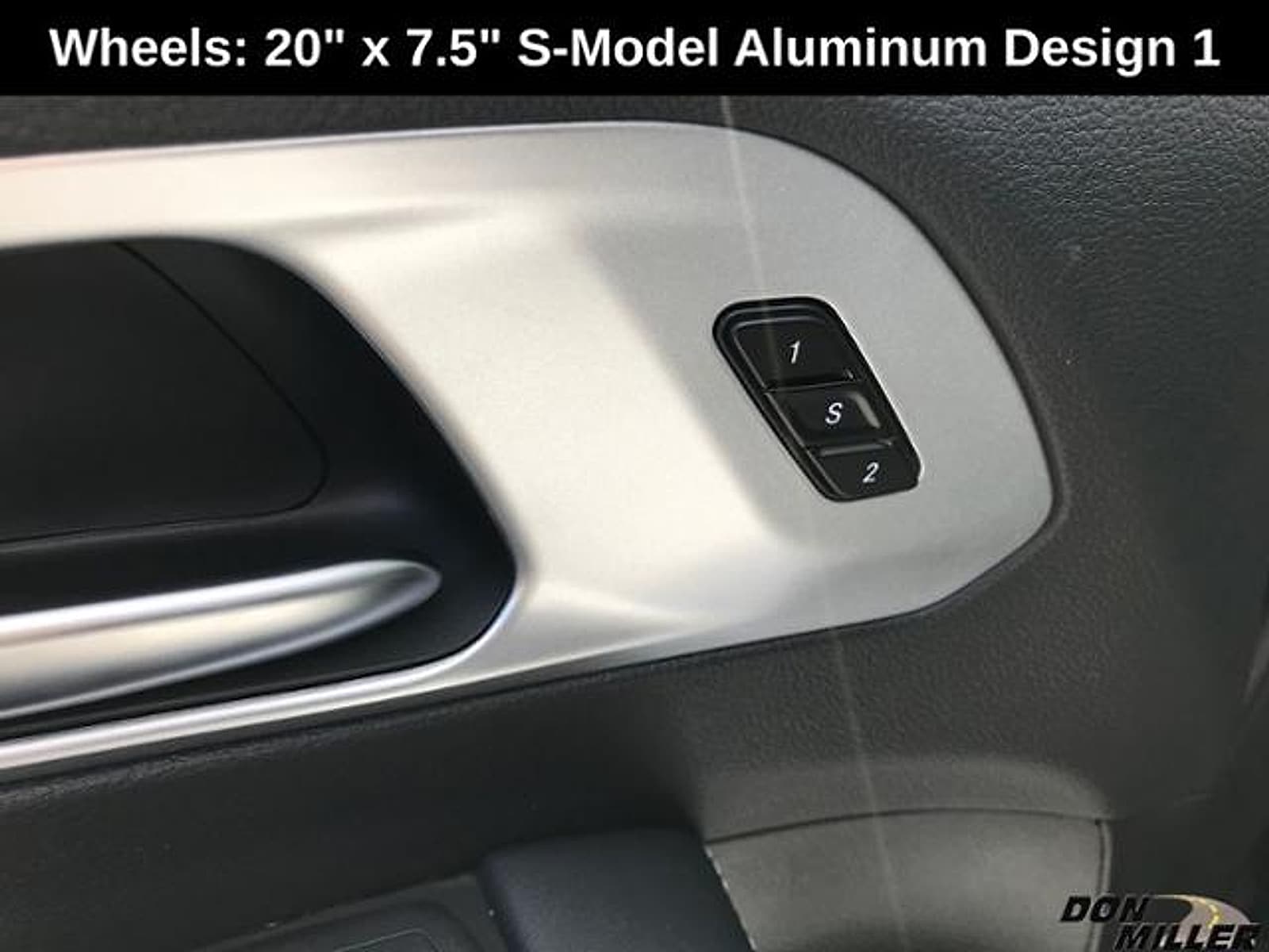 2026 Chrysler Pacifica Limited - Photo 12
