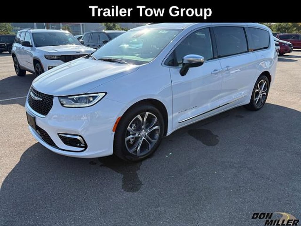 New 2026 Chrysler Pacifica Pinnacle Passenger Van