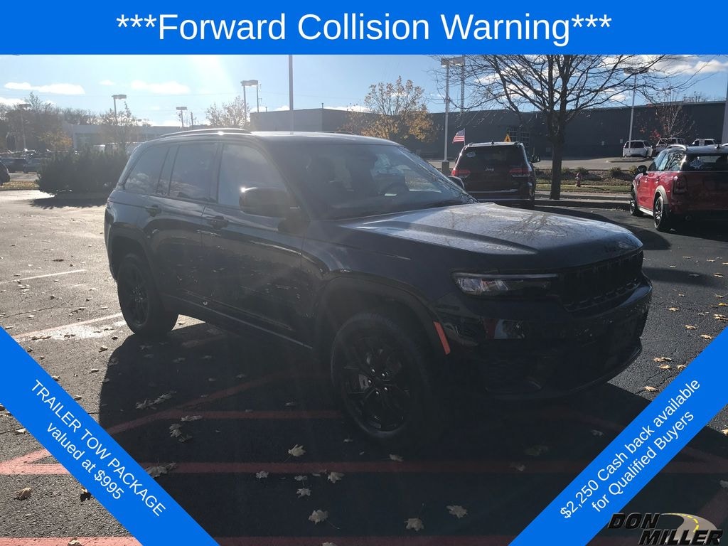 New 2025 Jeep Grand Cherokee Laredo Sport Utility