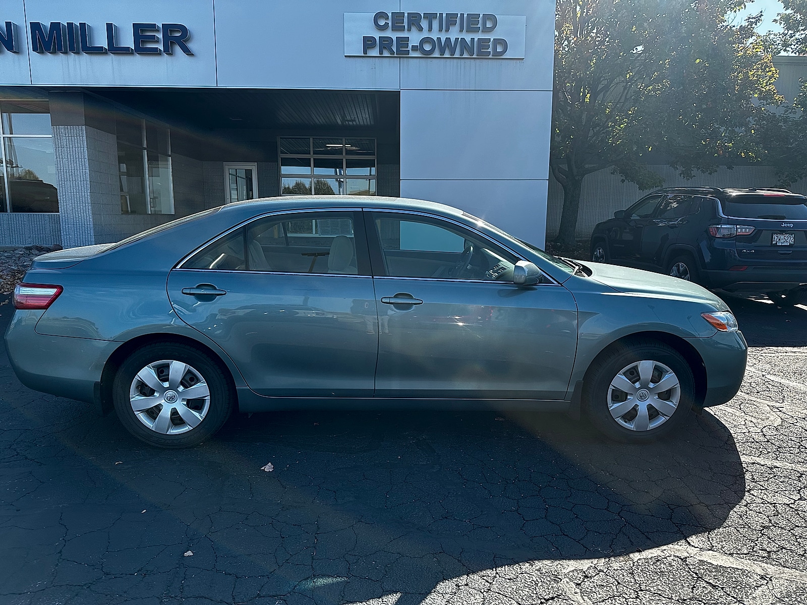 Used 2009 Toyota Camry Base with VIN 4T4BE46K29R123008 for sale in Madison, WI