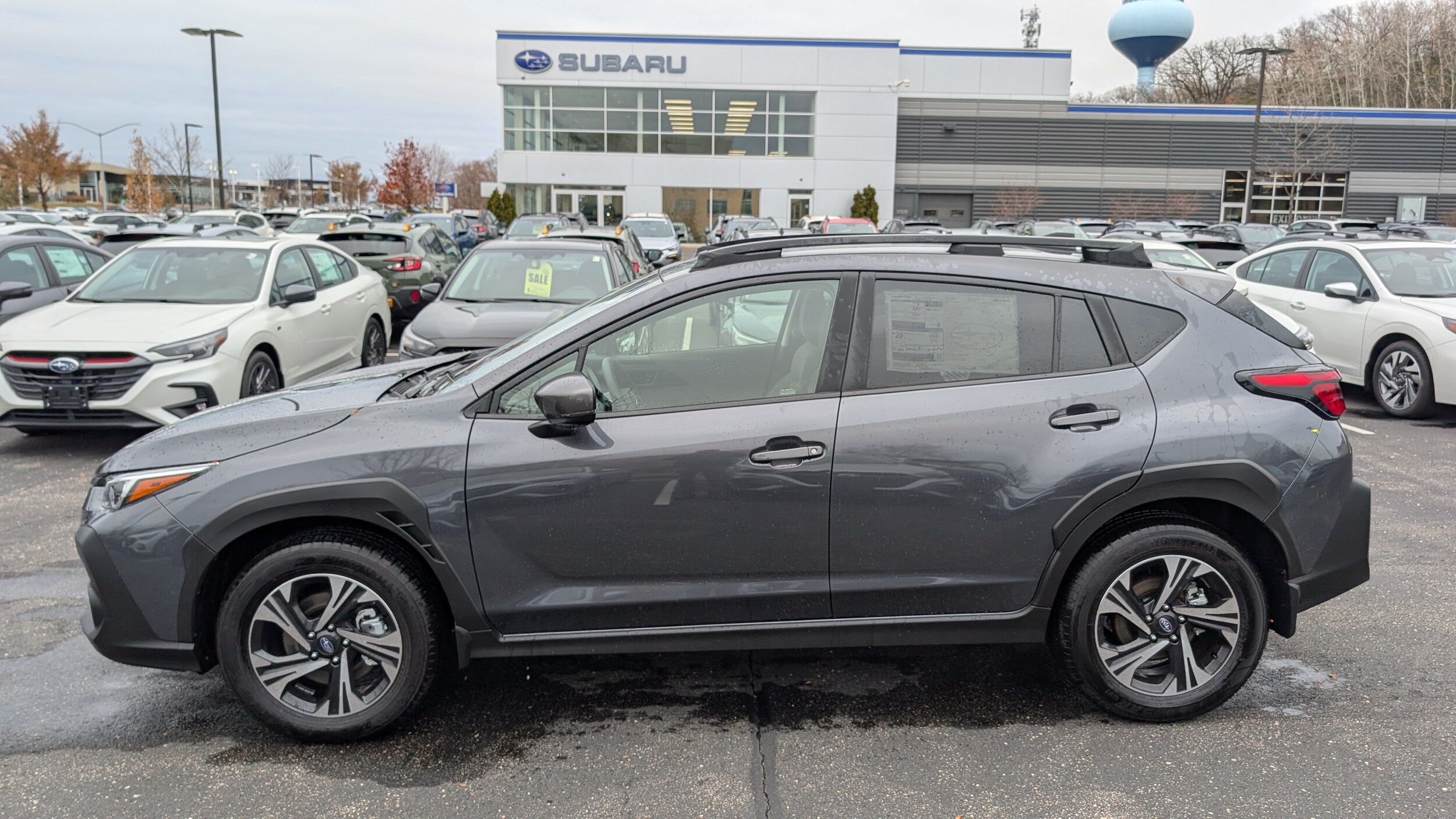 2025 Subaru Crosstrek Premium photo 4