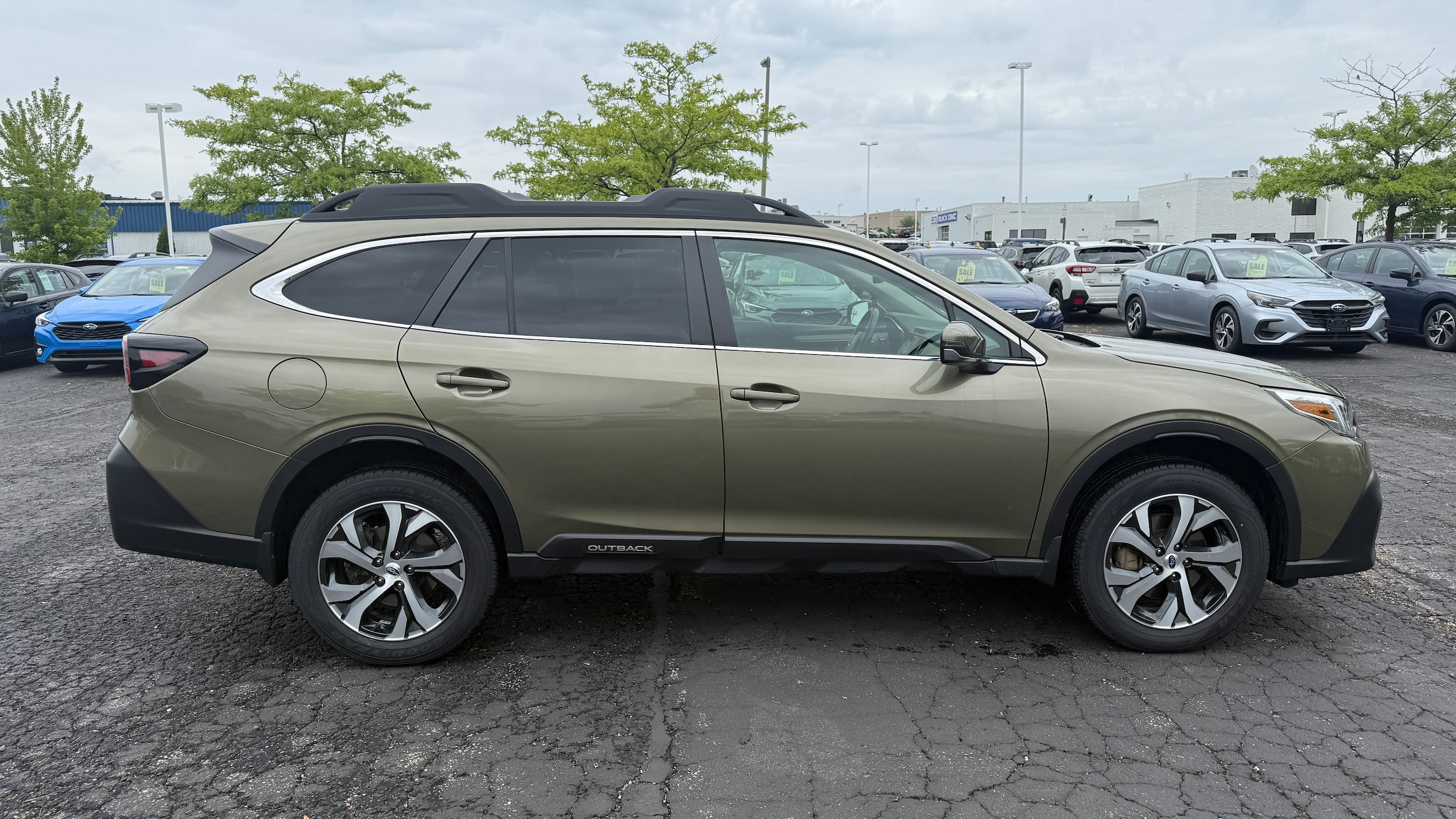 Certified 2022 Subaru Outback Limited with VIN 4S4BTGND5N3233913 for sale in Madison, WI