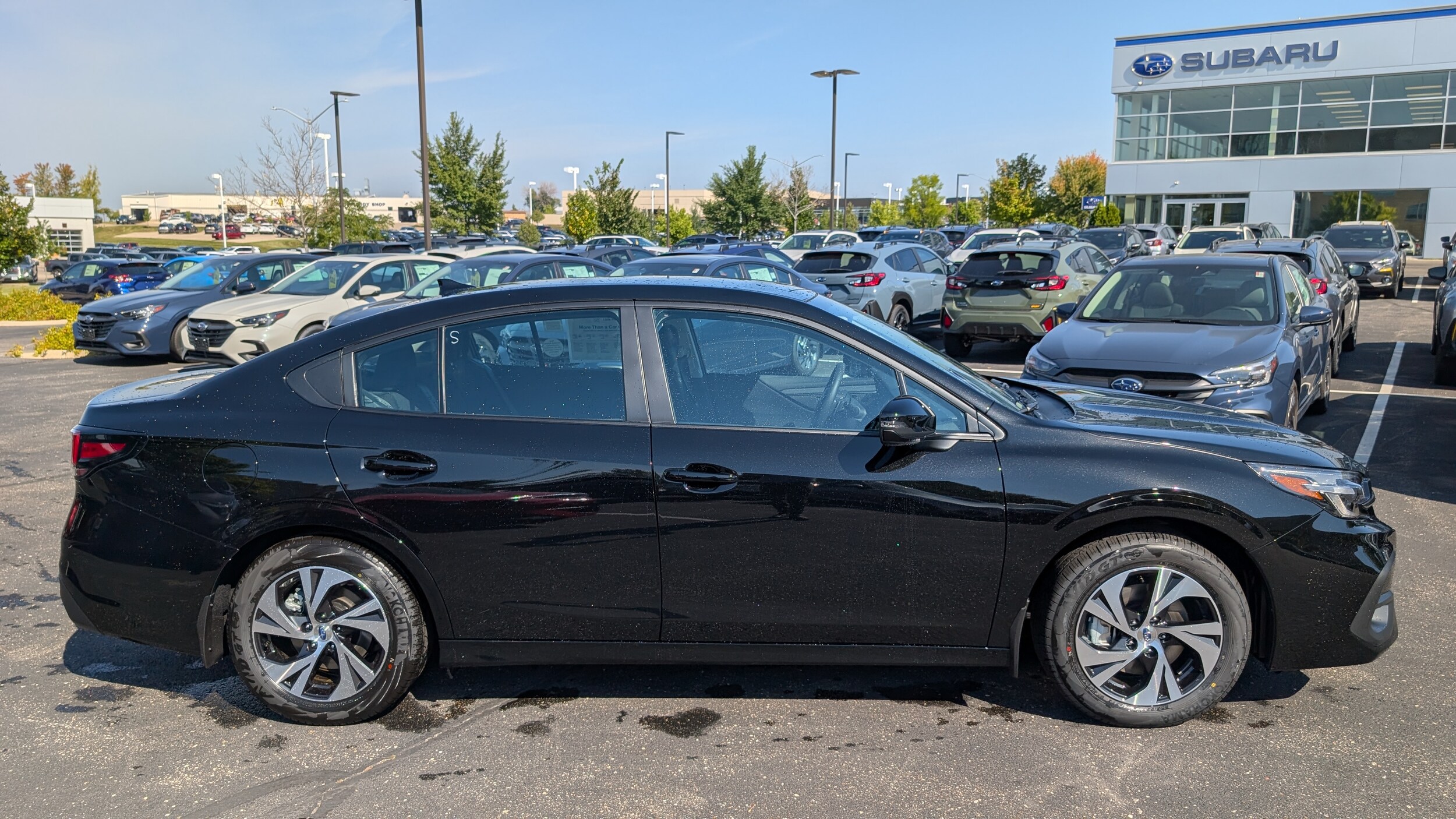 2025 Subaru Legacy Premium photo 2