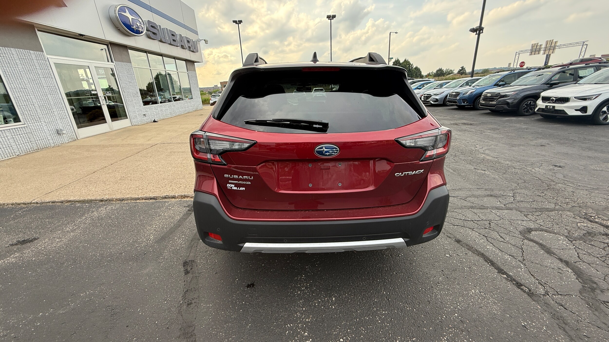 2024 Subaru Outback Limited photo 4