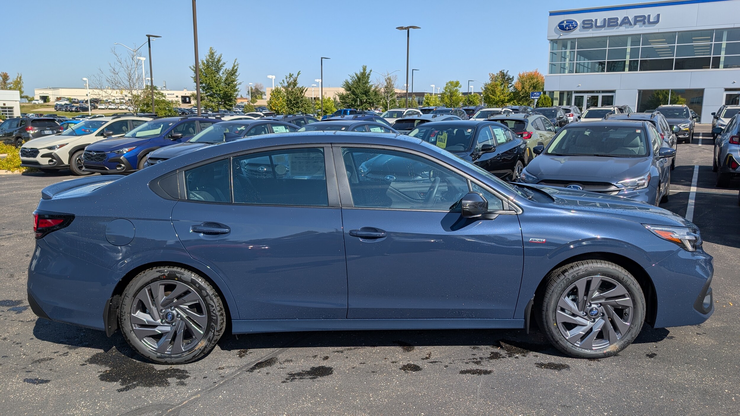 2025 Subaru Legacy Sport photo 2