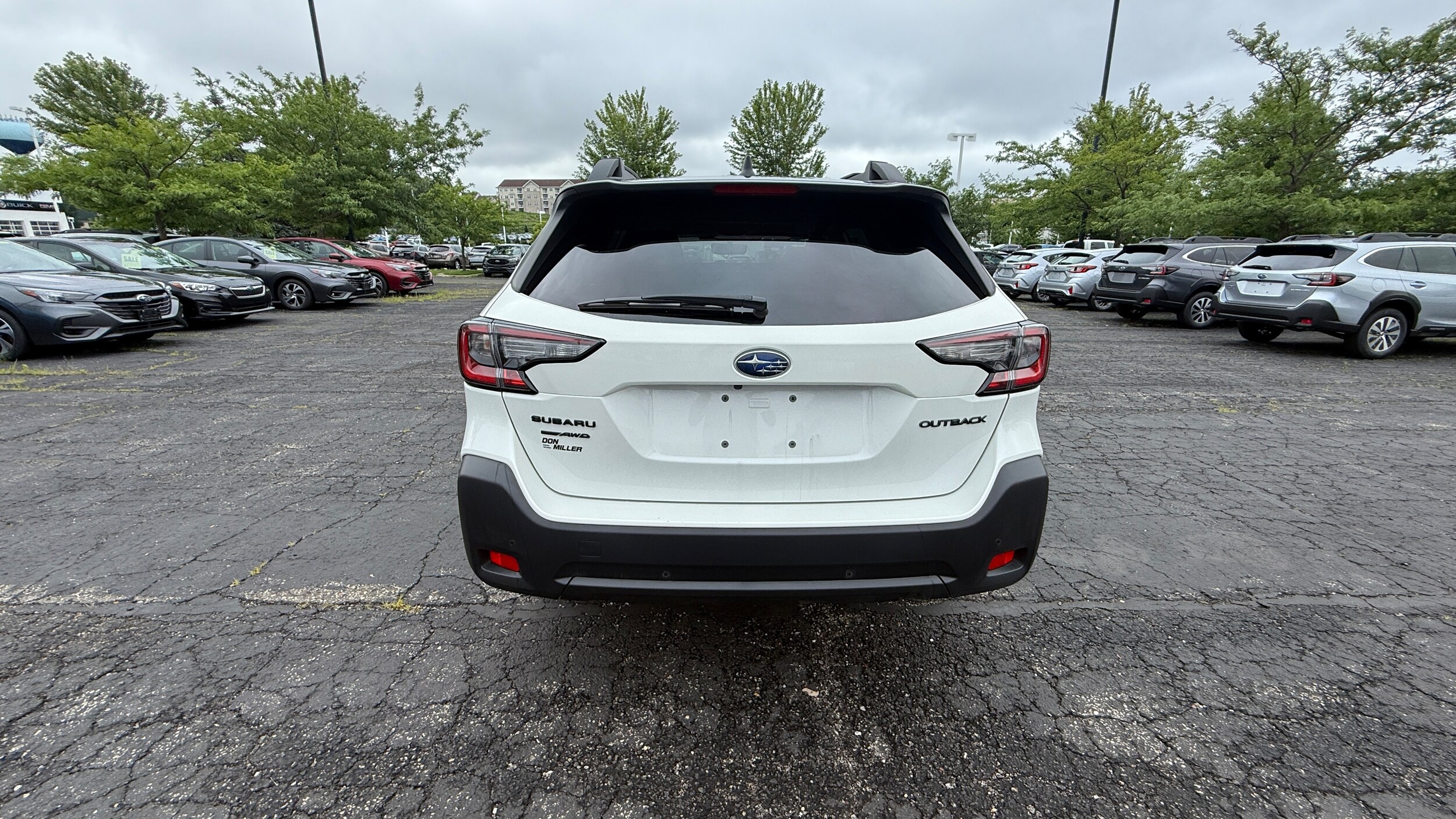 2024 Subaru Outback Onyx Edition photo 4