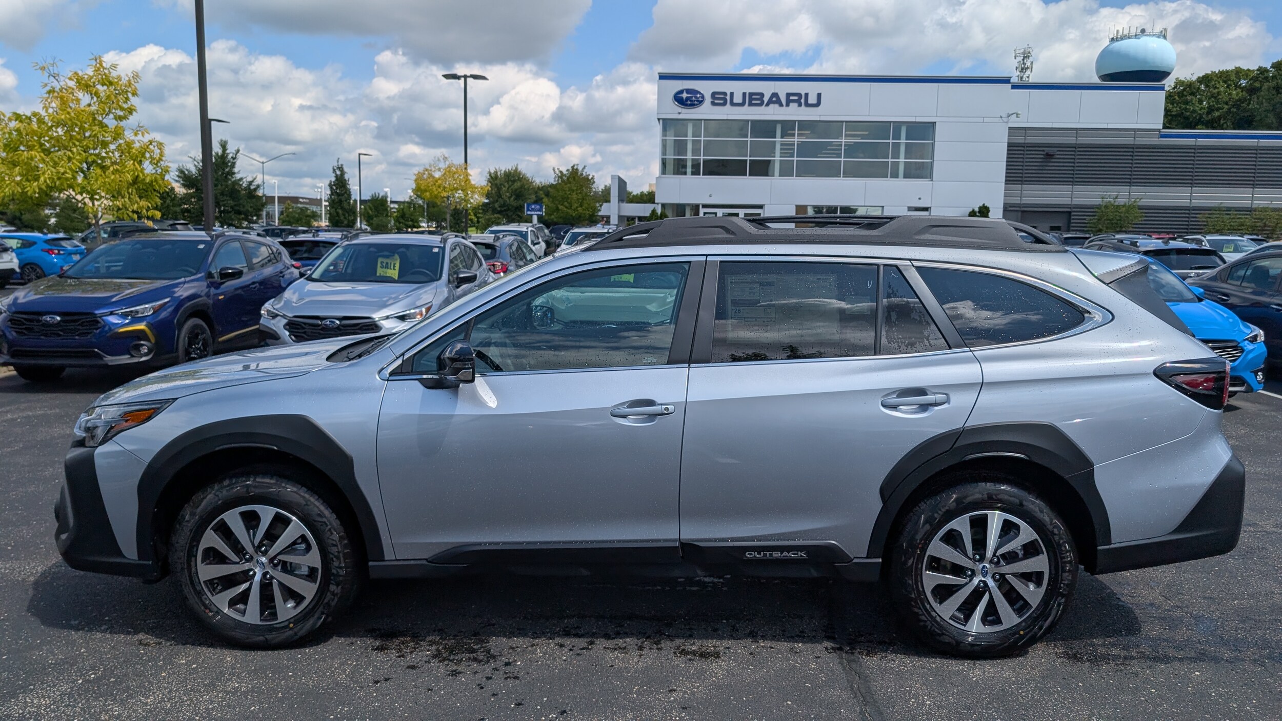 2025 Subaru Outback Premium photo 4
