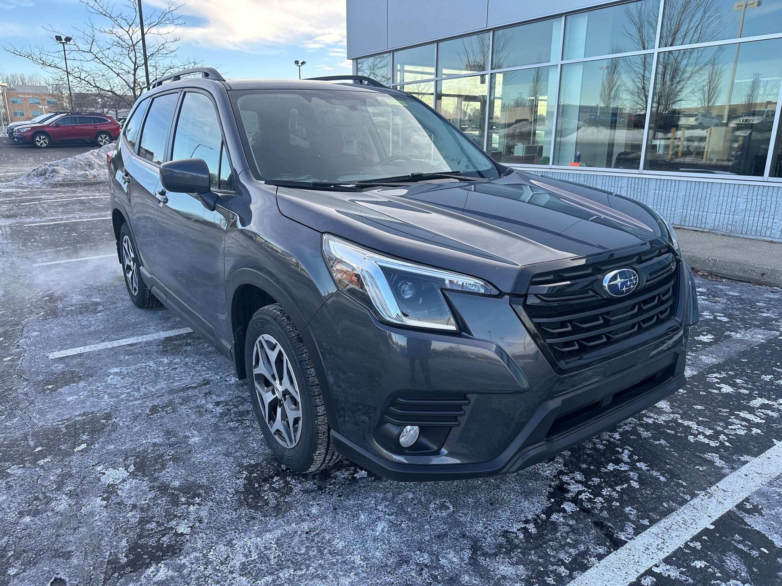2023 Subaru Forester Premium's photo