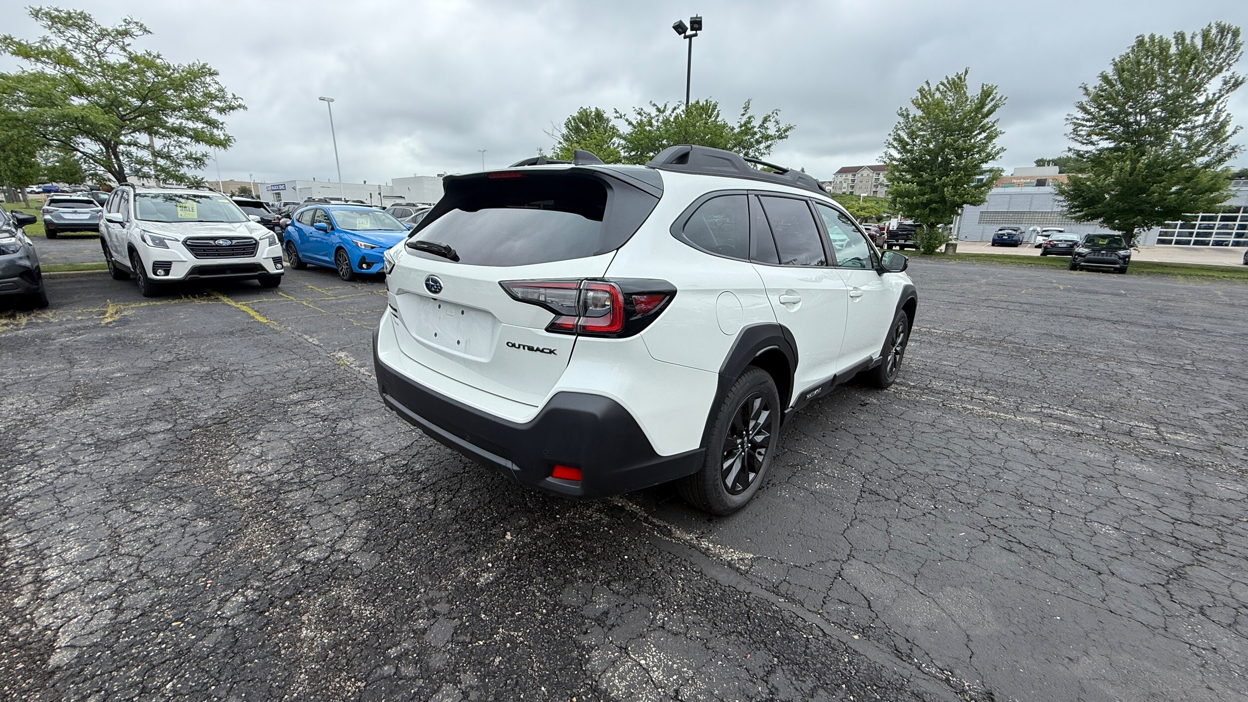 2024 Subaru Outback Onyx Edition photo 3