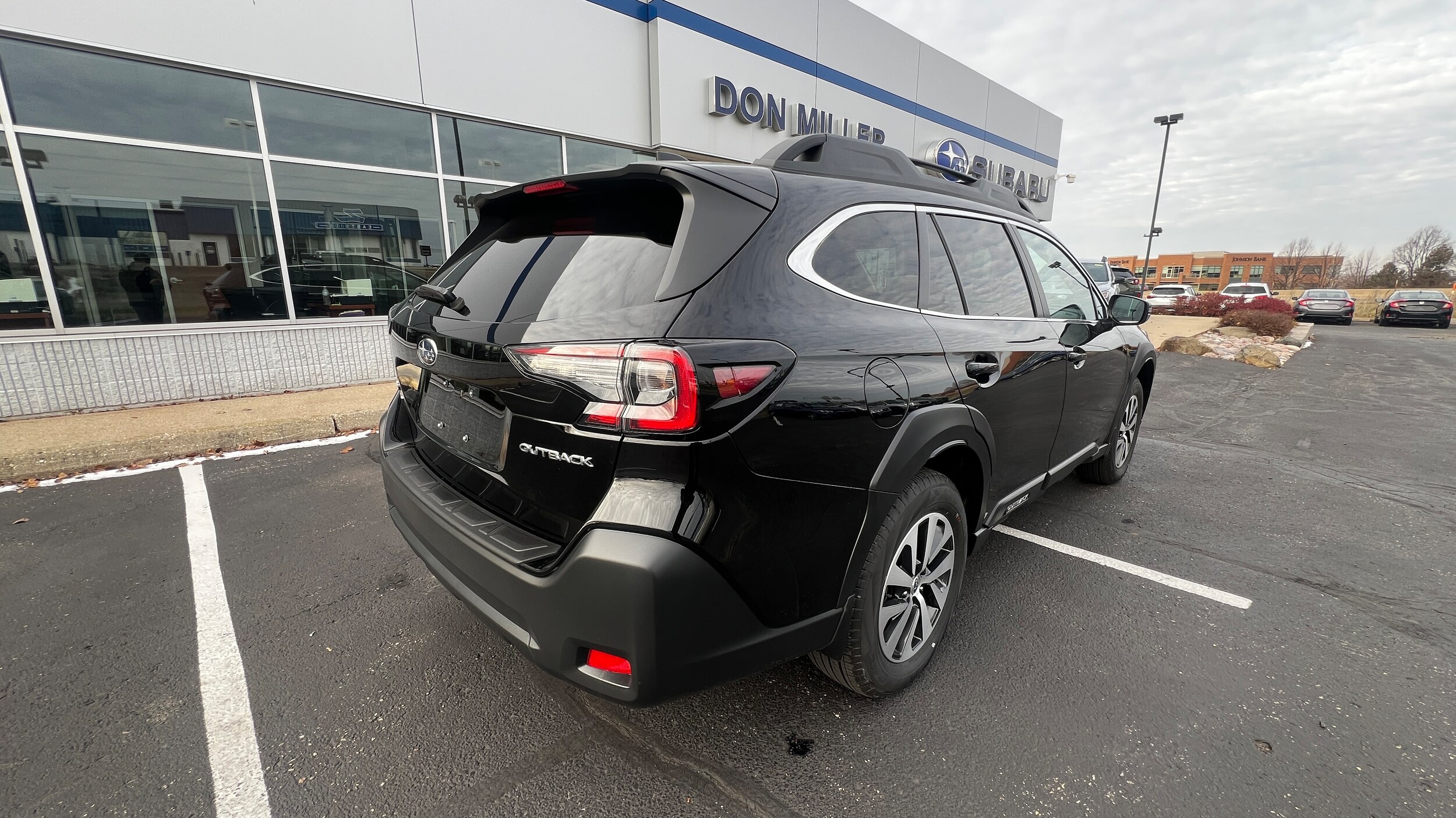 2024 Subaru Outback Premium photo 3