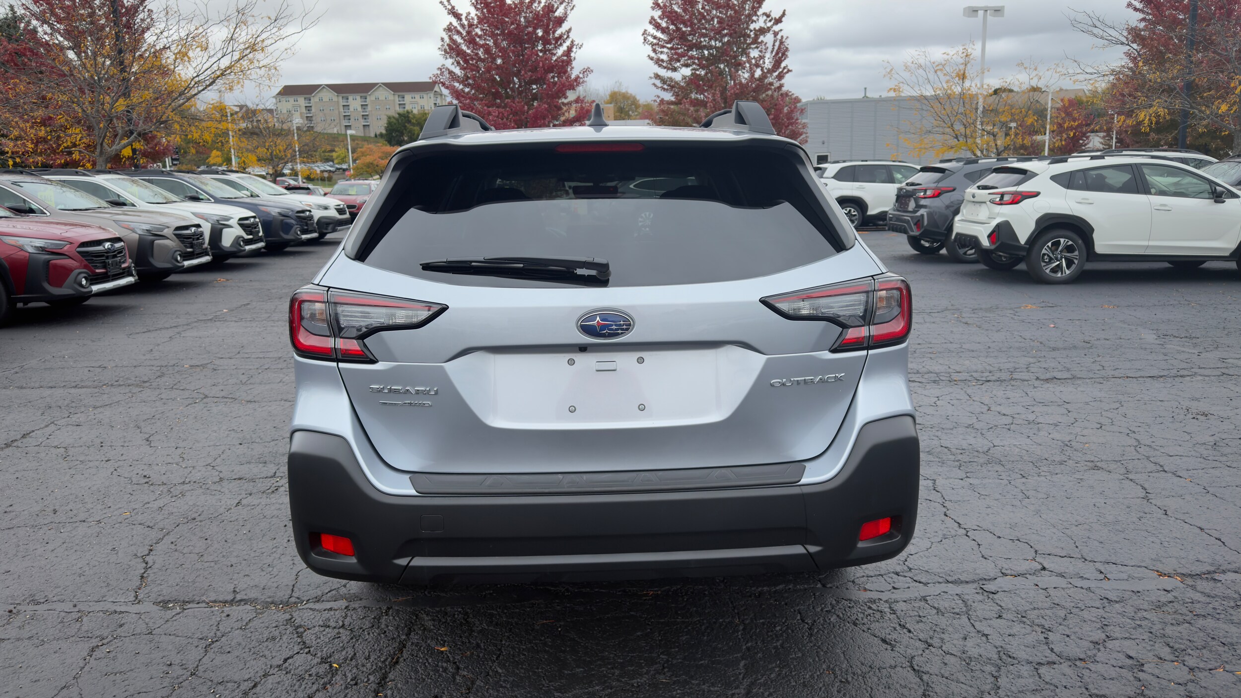 2025 Subaru Outback Premium photo 4