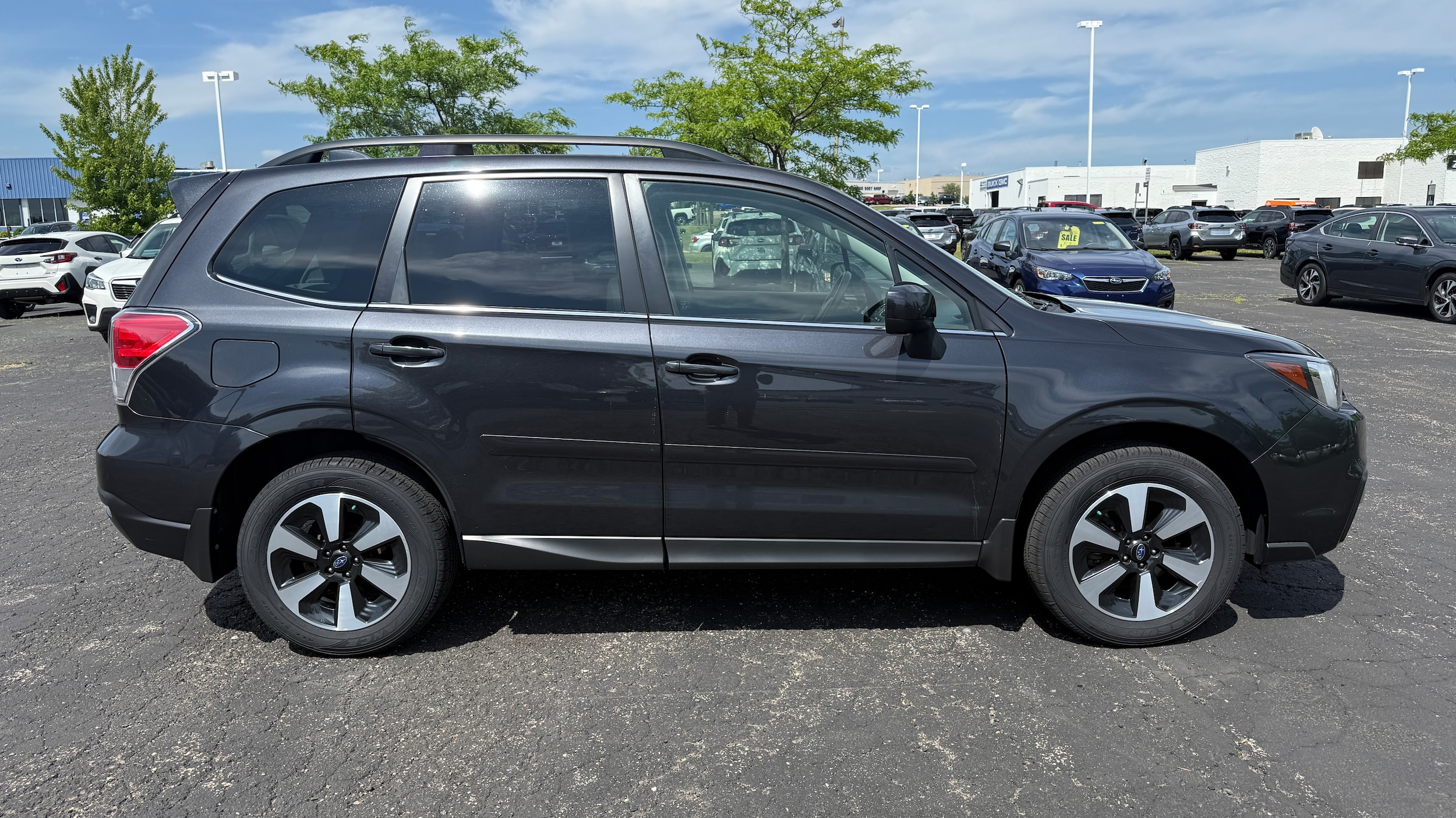 Used 2018 Subaru Forester Limited with VIN JF2SJAJC0JH402951 for sale in Madison, WI