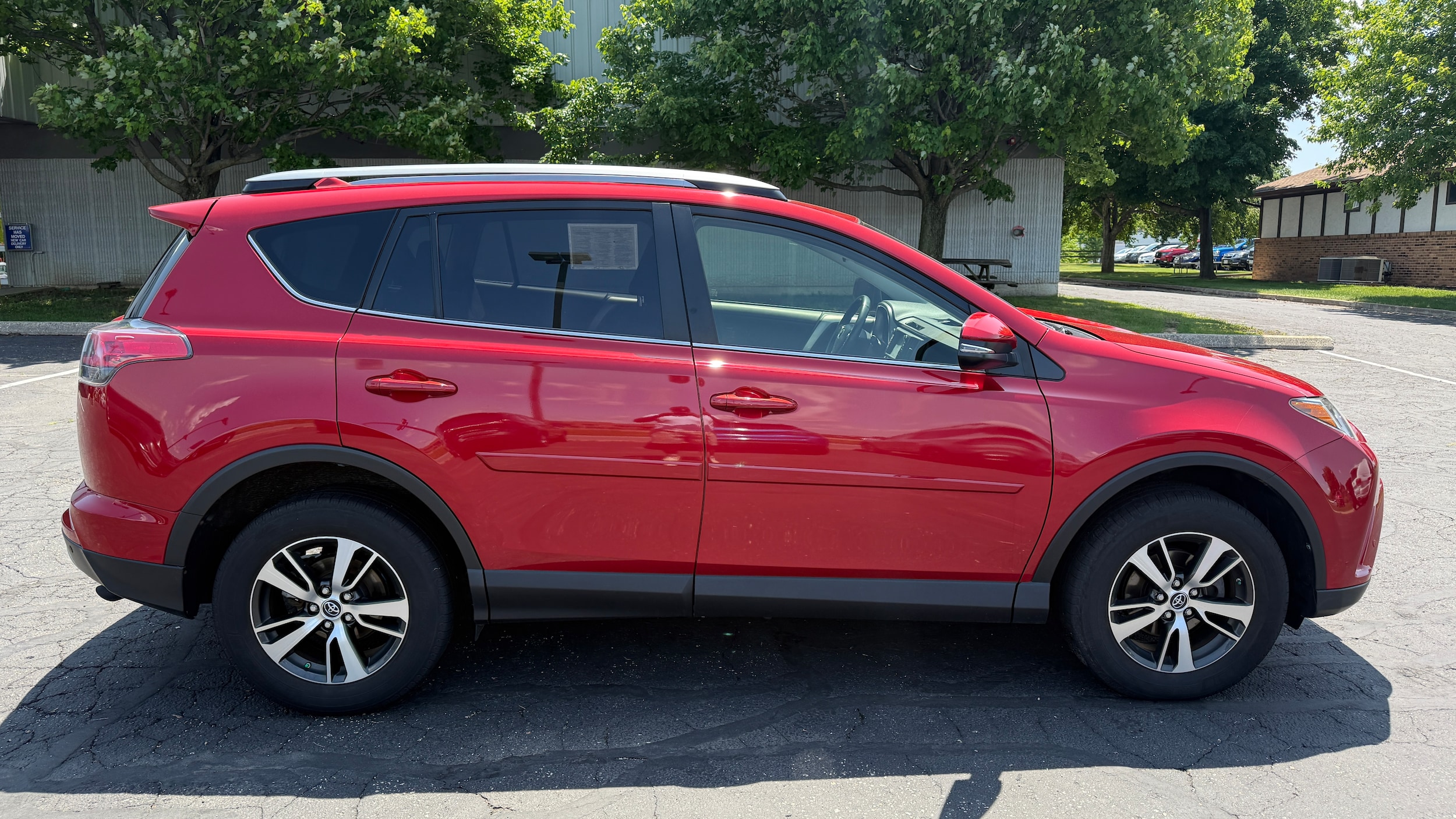 Used 2017 Toyota RAV4 XLE with VIN JTMRFREV4HJ151119 for sale in Madison, WI