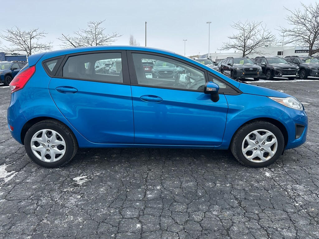 Used 2013 Ford Fiesta SE Hatchback