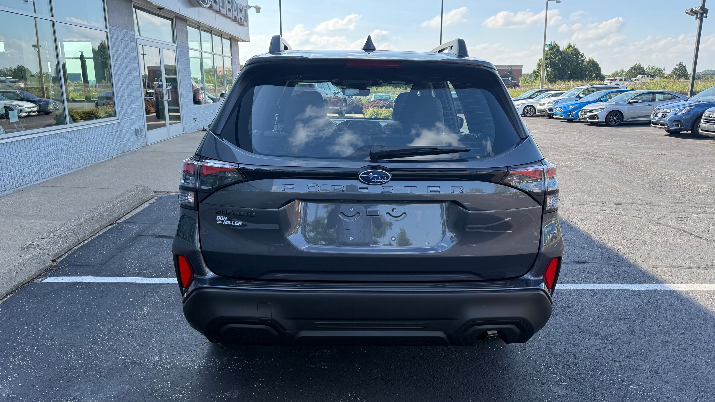 2025 Subaru Forester Base photo 3