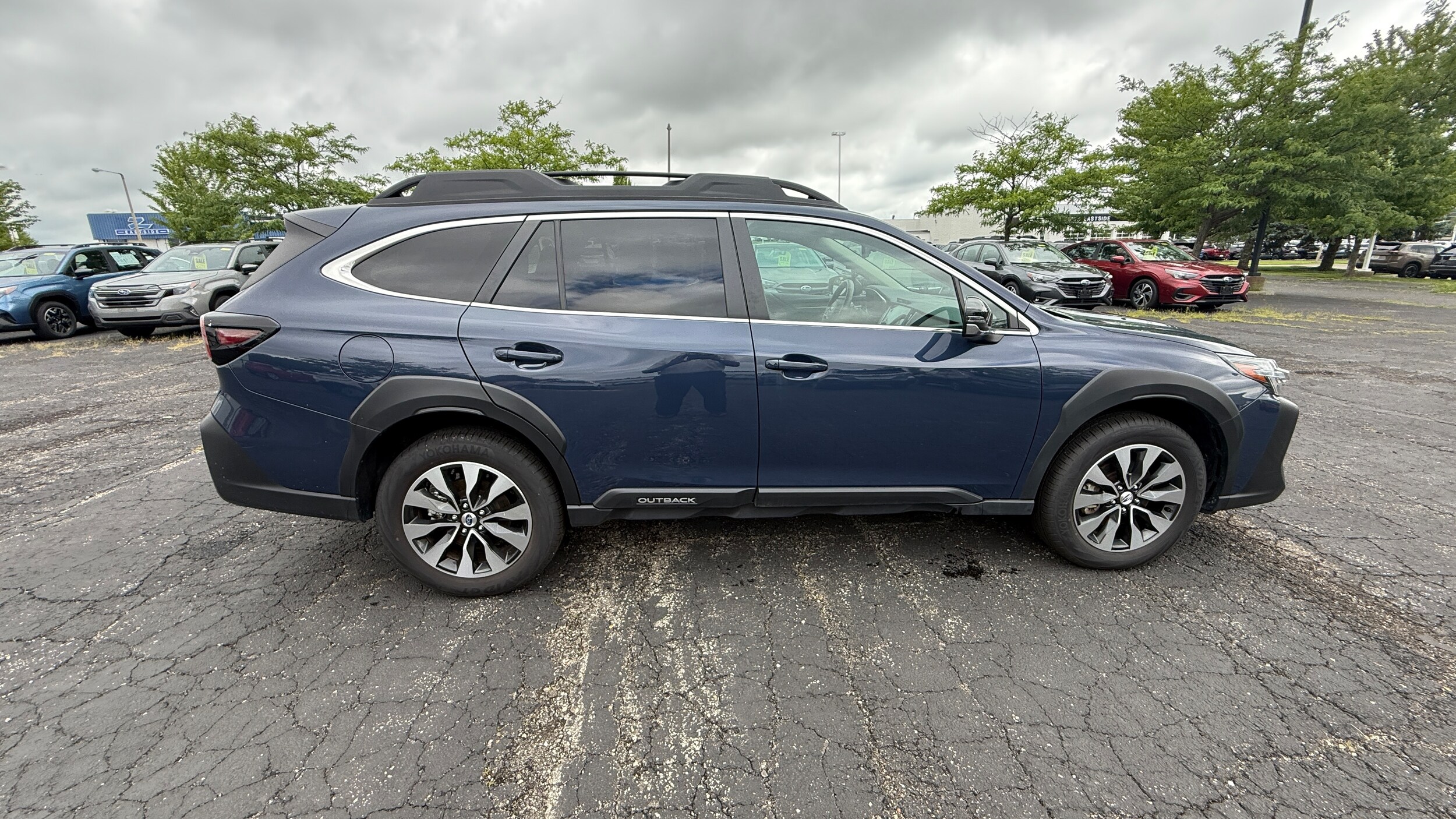 2024 Subaru Outback Limited photo 2