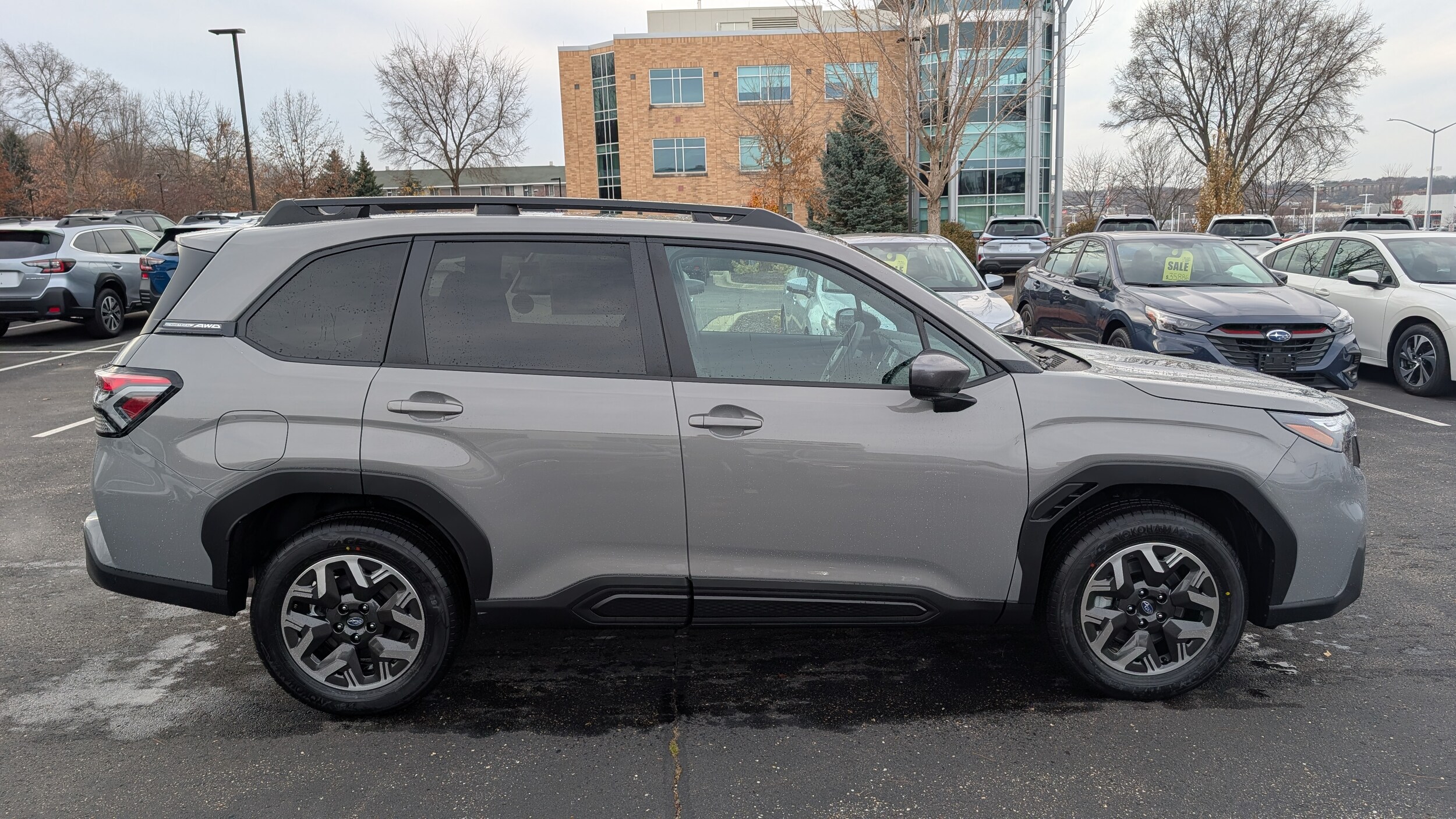 2026 Subaru Forester Premium Base photo 2