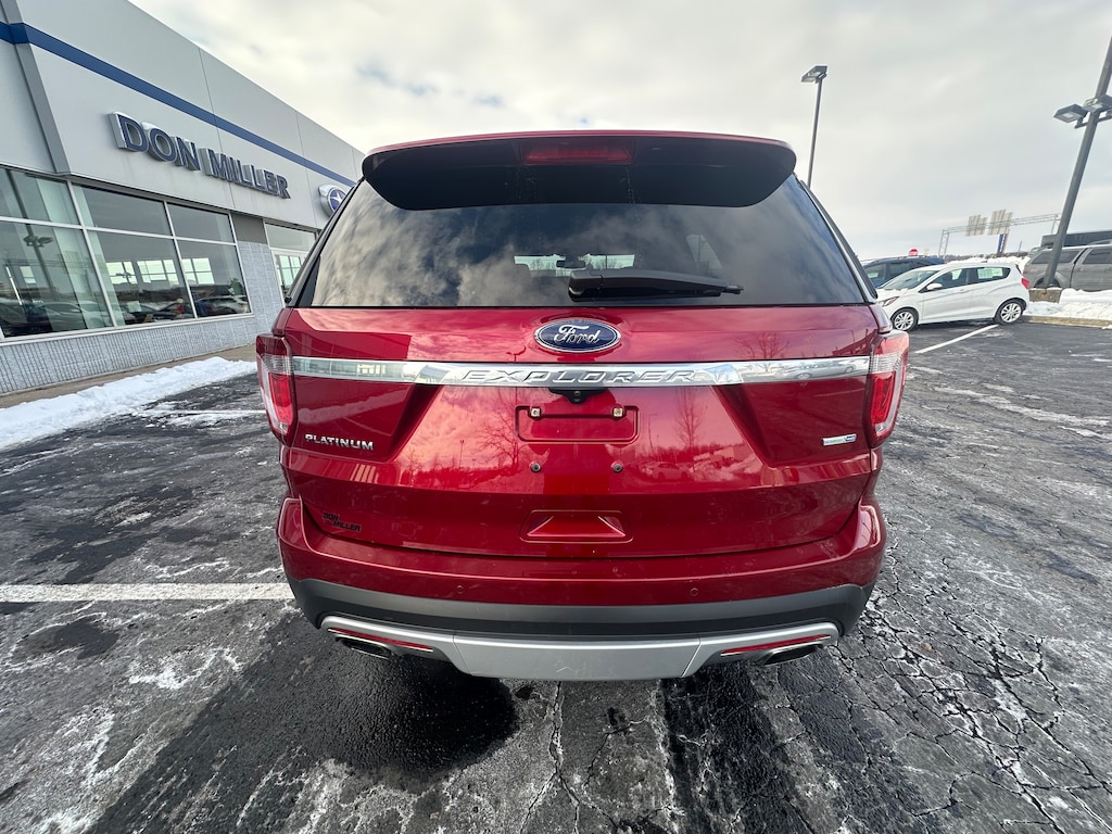 Used 2017 Ford Explorer Platinum SUV